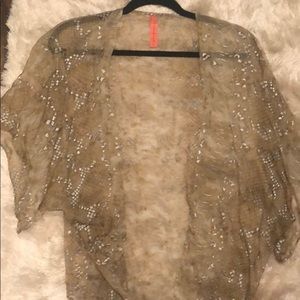 Eight six sheer snake  top